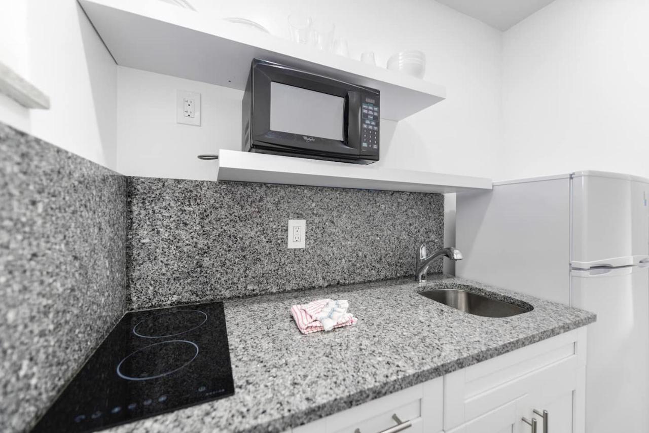 Fantastic 1 Bedroom With Pool Steps From The Beach #43 Hollywood Exterior foto